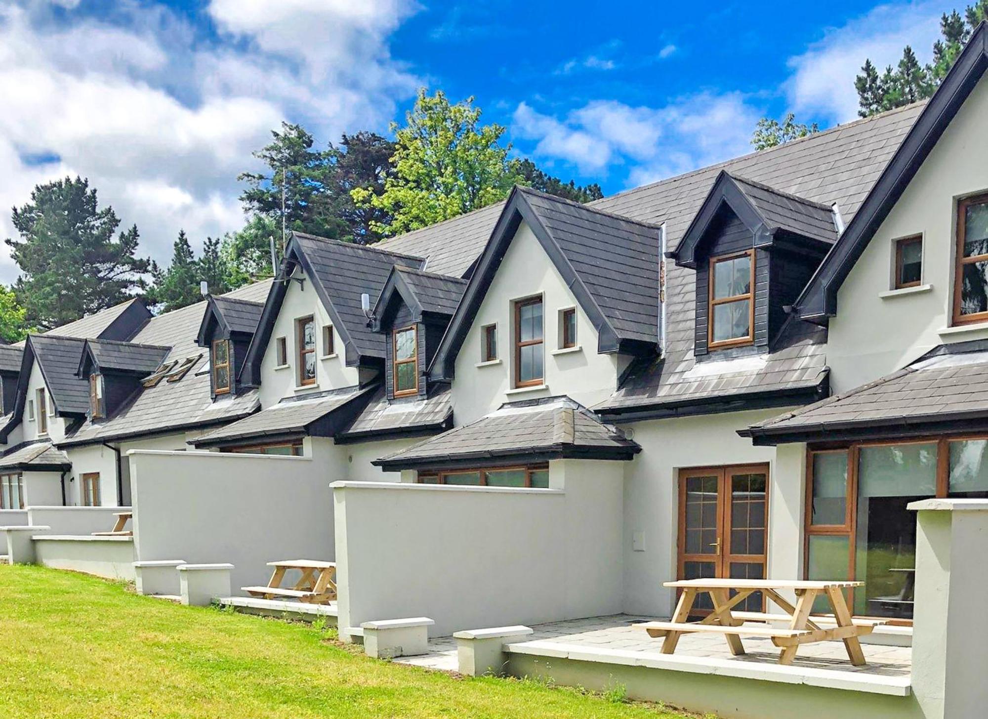 Old Court Holiday Homes Terryglass - Sleeps 6 By Trident Holiday Homes Exterior photo